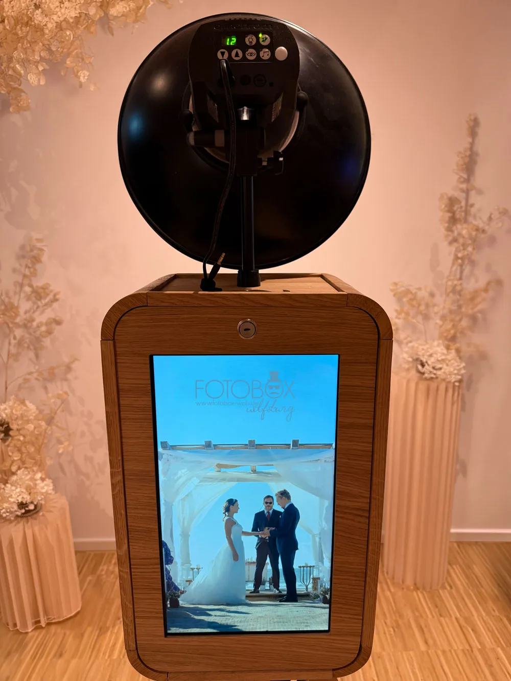 Fotobox Deluxe Slideshowmonitor auf der Rückseite