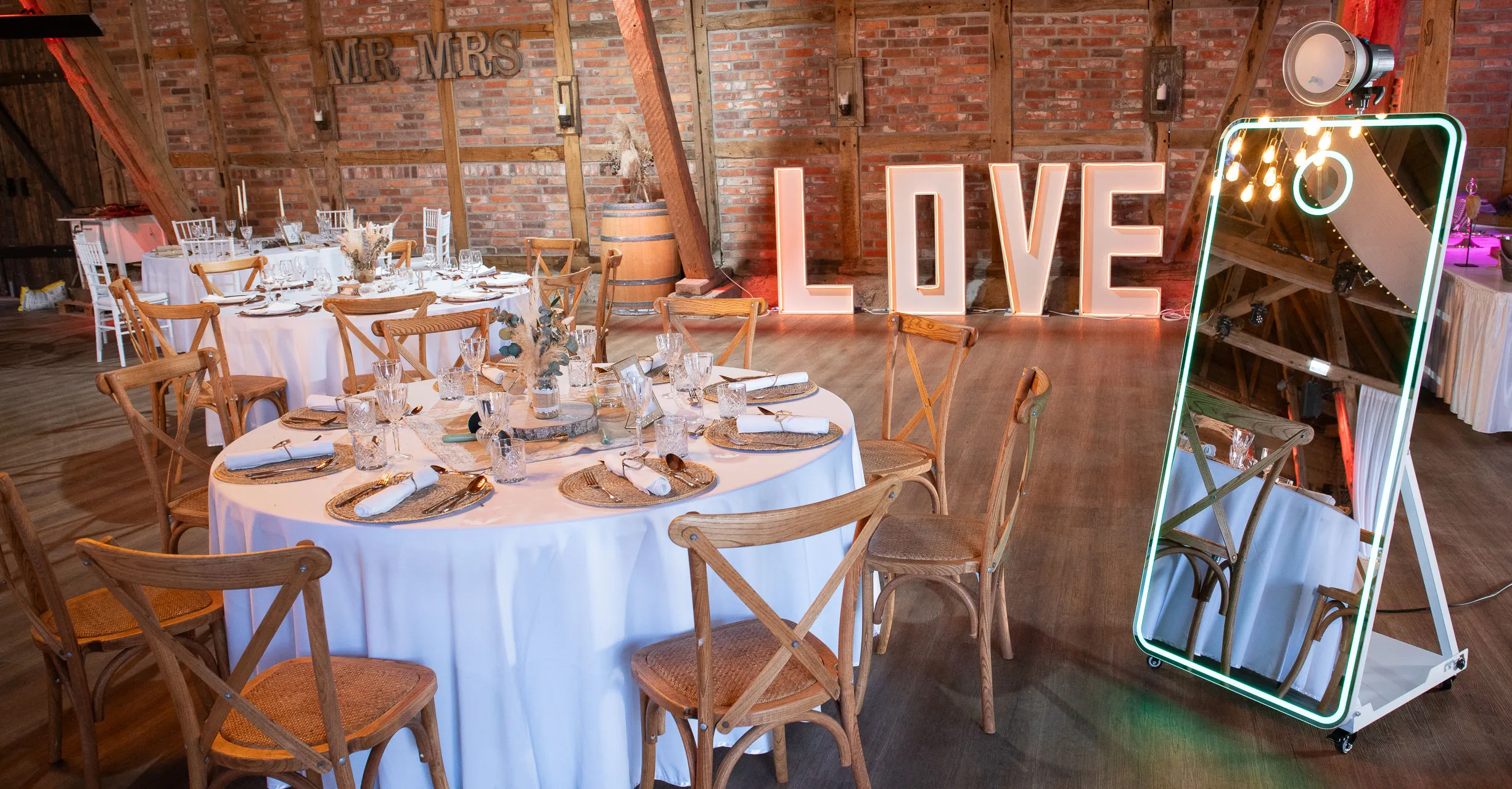 Fotobox Spiegel gross in der Edelkastanie Voitze