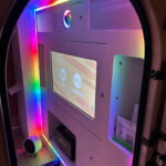 Caravan von innen mit LED Beleuchtung an